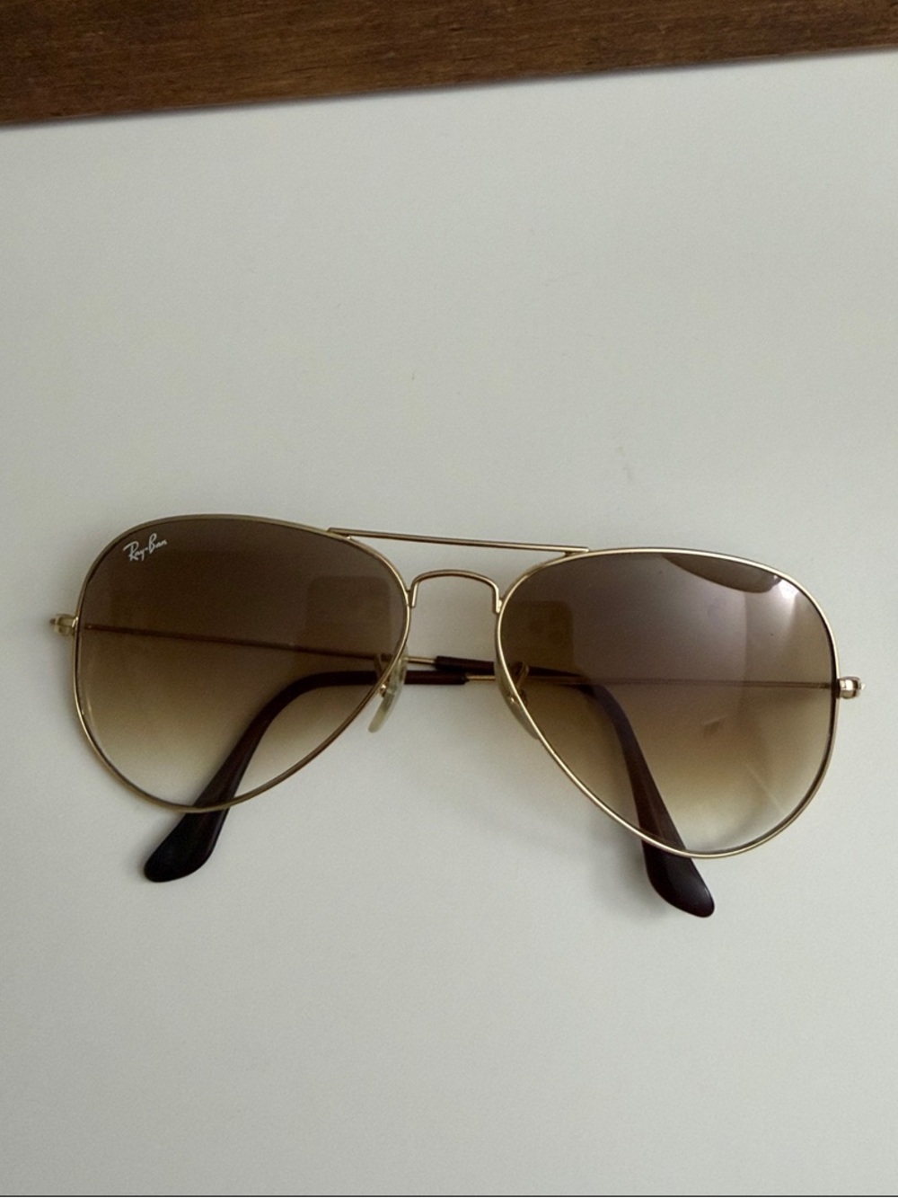 Ray-Ban Men’s Aviator Sunglasses - Gold Frame with Brown Gradient Lenses